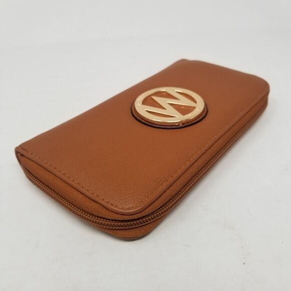 Mia K Collection Brown Faux Leather Wallet - Picture 14 of 14